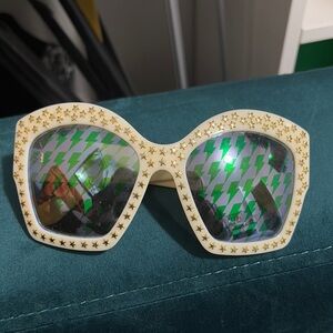 Gucci White Oversized Sunglasses with Geometric Frames and Iridescent Lenses